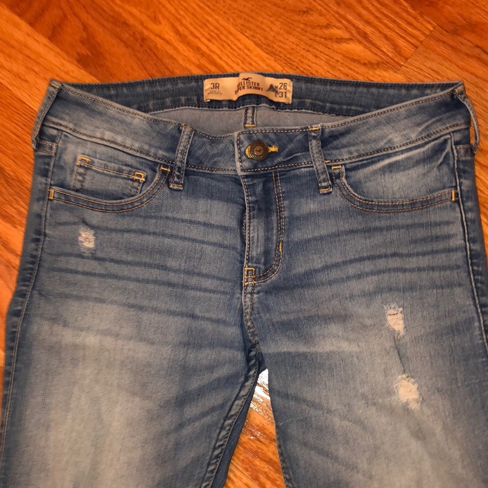 Hollister jeans